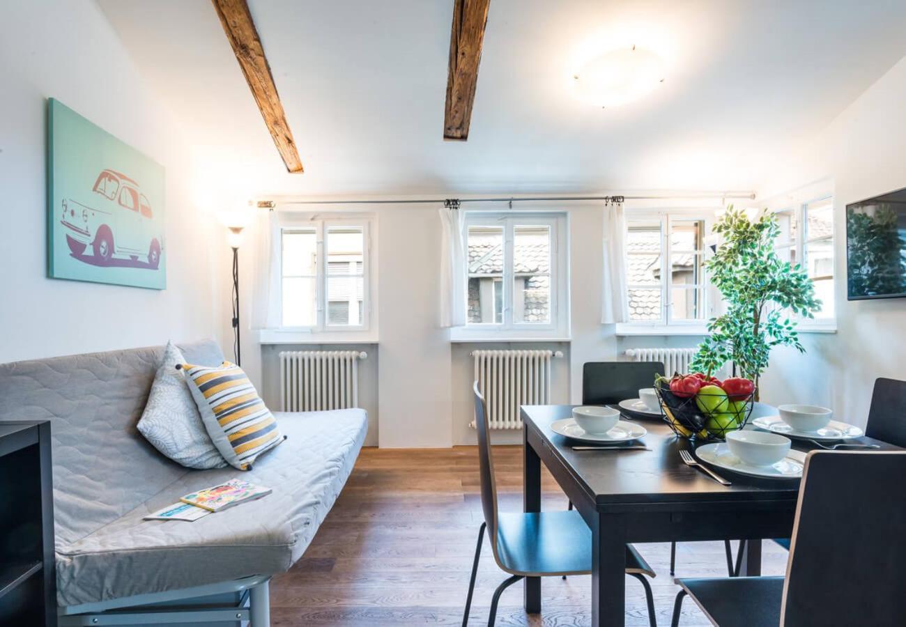 Hitrental Schmidgasse - Apartments Цюрих Екстер'єр фото